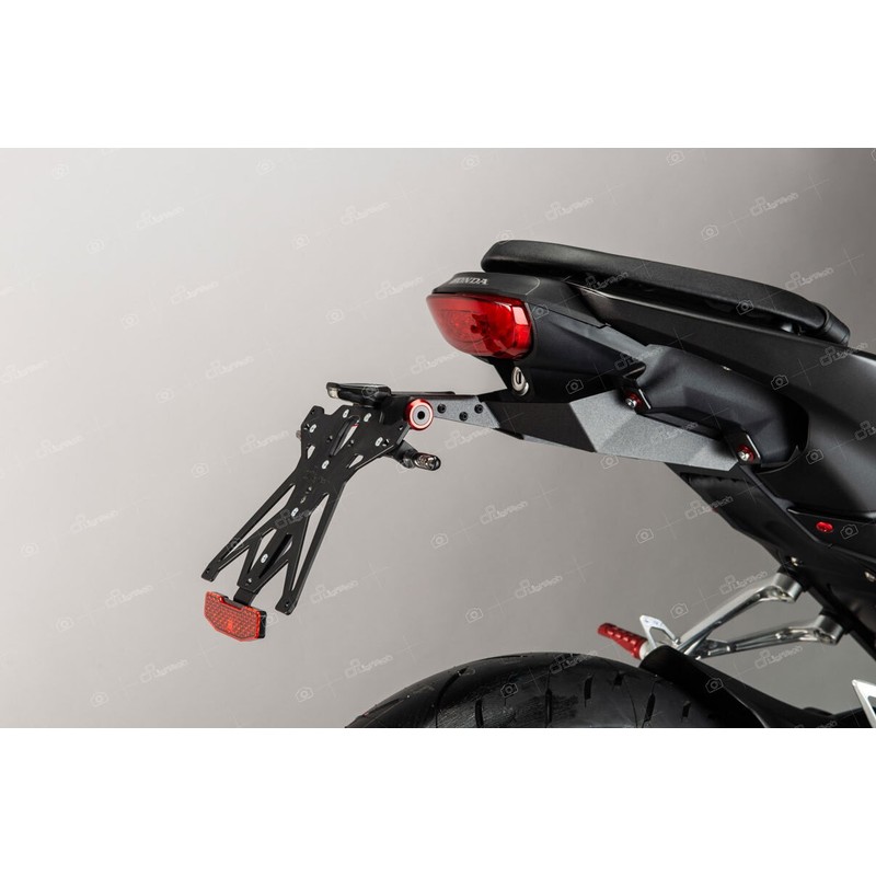 KTARHO117A3 Kit Portatarga Regolabile Honda CB125R 2018+ Lightech