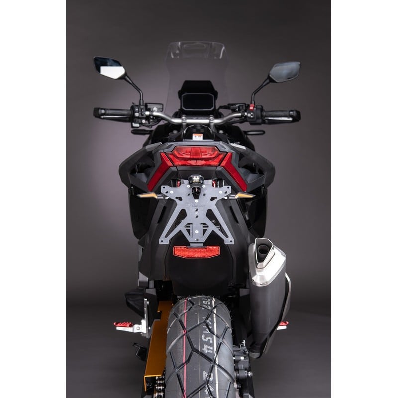 KTARHO124A3 Kit de soporte de matrícula ajustable Honda X-ADV 2021+ Lightech