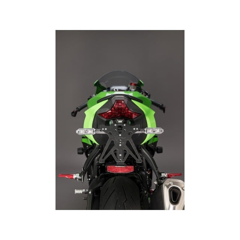 KTARKA126A2 Kit Porta Targa Regolabile Kawasaki Z1100SE 2025+ Lightech
