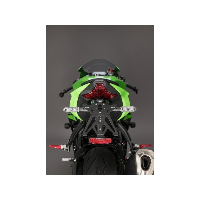 KTARKA126B3 Verstellbarer Kennzeichenhalter-Satz Kawasaki Z1100SE 2025+ Lightech