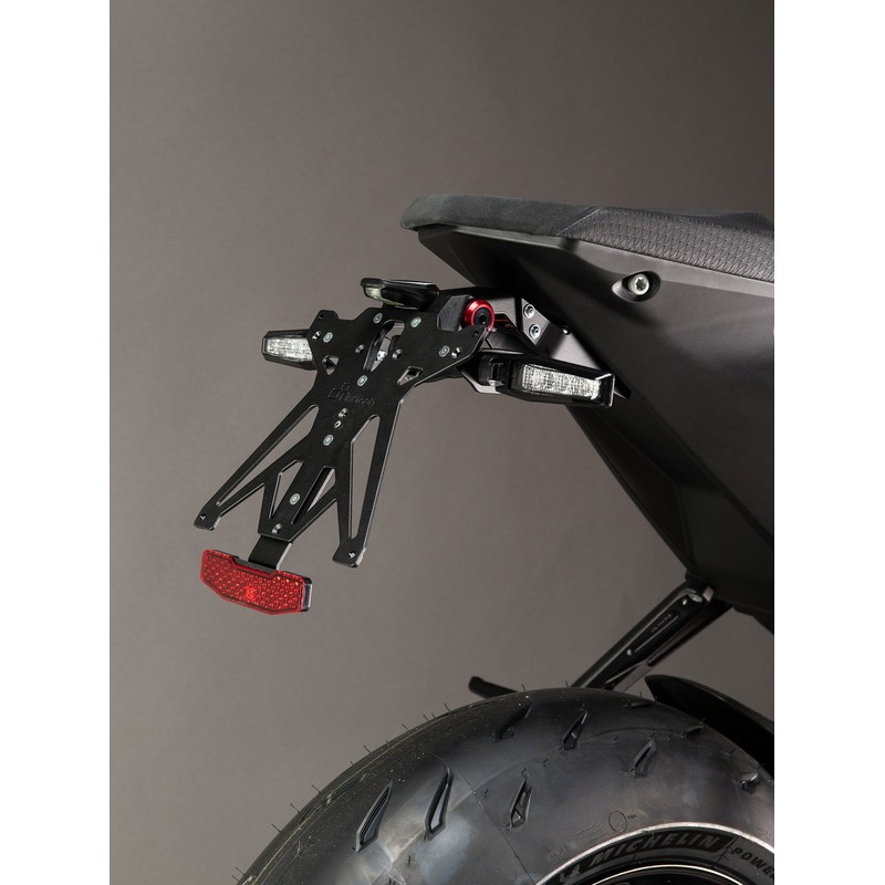 KTARKT112A3 Zestaw regulowanych uchwytów na tablicę rejestracyjną Ktm Super Duke 1390 R 2024+ Lighte