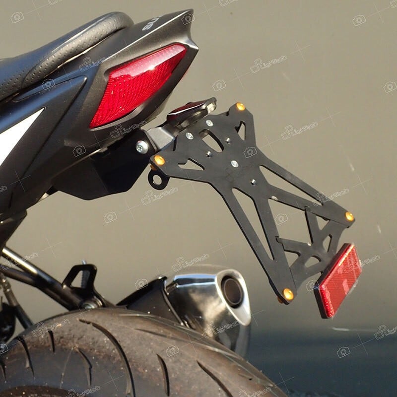 KTARSU112B3 Kit de support de plaque d'immatriculation réglable Suzuki SV-650 2016+ Lightech