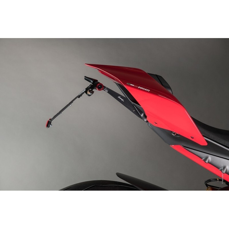 TARDU113A1 Soporte de matrícula ajustable Ducati Panigale V4 S 2018+ Lightech