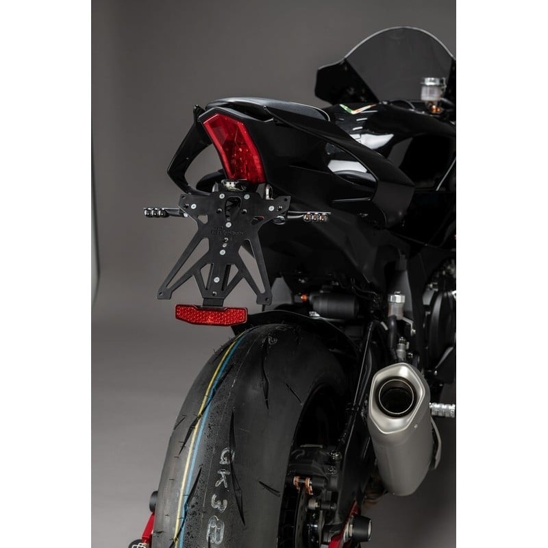 TARYA118B3 Adjustable License Plate Holder Yamaha R1M 2020+ Lightech