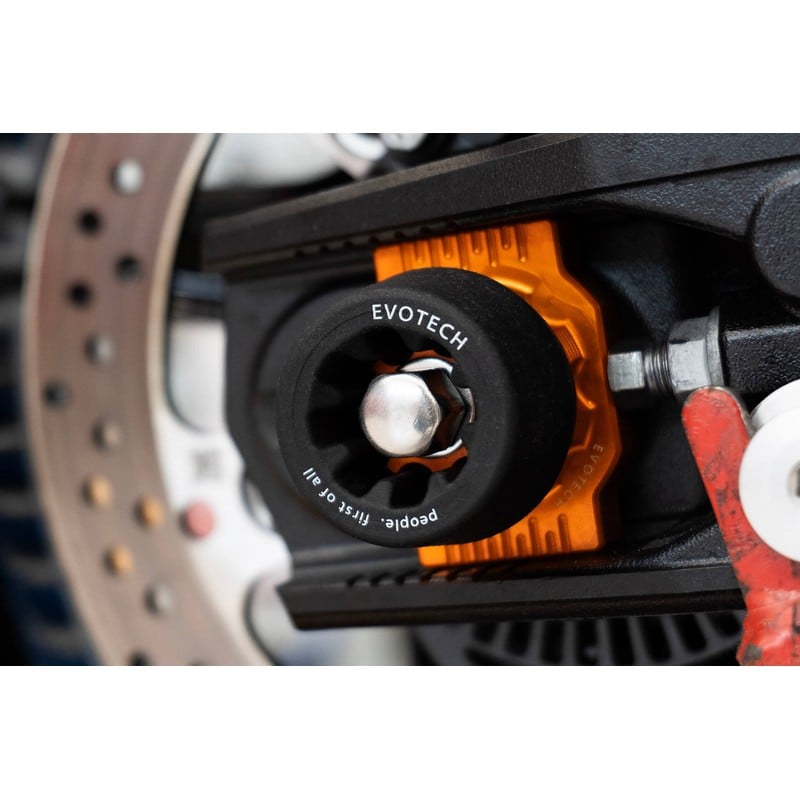 BT-0900 Bloques tensa cadena Cf moto