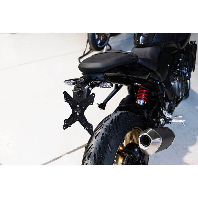 ESTR-0720 Portatarga Evotech Triumph Trident 800 2026