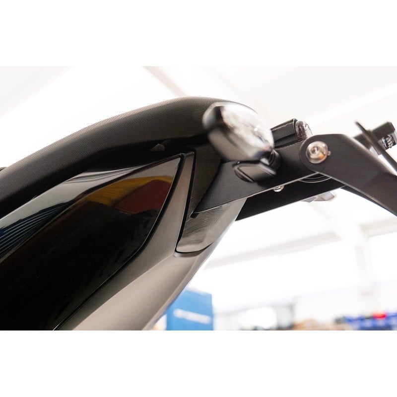 ESTR-0720 Support de plaque Evotech Triumph Trident 800 2026