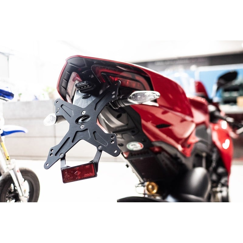 ESTR-0832 Tail tidy Ducati Panigale Streetfighter V4/V2 25-26