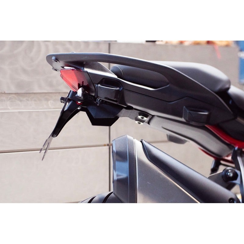 ESTR-0835 Regulowany uchwyt tablicy rejestracyjnej Ducati Multistrada V2/ S 25-26
