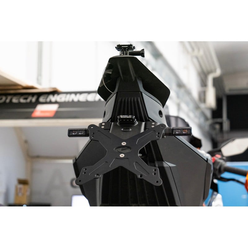 ESTR-0918 Kennzeichenalter Ktm 1390 Superduke R 24-25