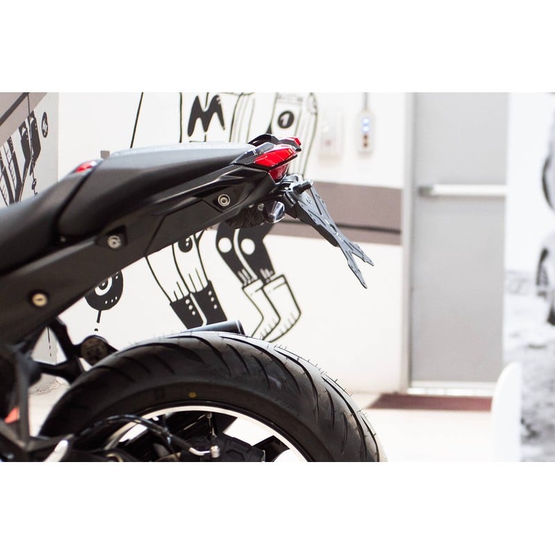 ESTR-1112 Kennzeichenhalter Evotech BMW R 1300 R 26
