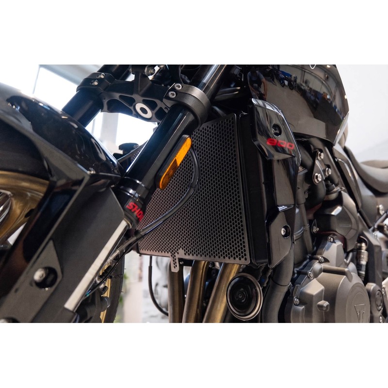 RADP-07-06 Osłona chłodnicy Triumph Tiger Sport 800/ Trident 800 TRIDENT 800 26
