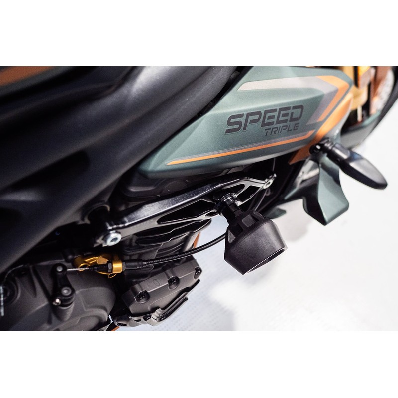 STDA-019 Protectores anticaida Triumph Speed Triple 1200 RR