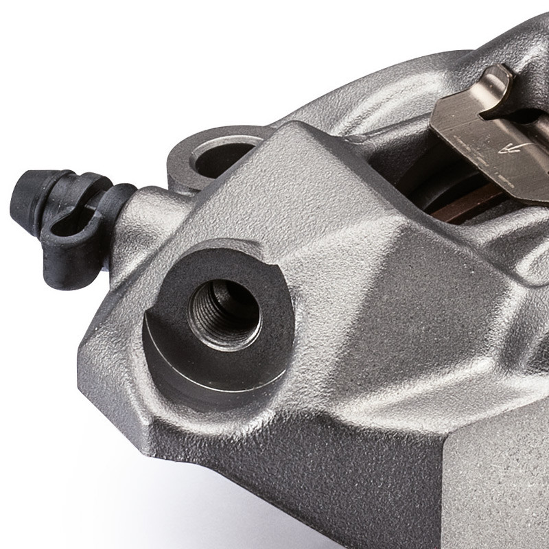 220A39710 Kit 2 étriers de frein radiaux Brembo Racing M4 + 4 patins d'empattement 108 mm 220A39710 Kit 2 étriers de frein radiaux Brembo Racing M4 + 4 patins d'empattement 108 mm