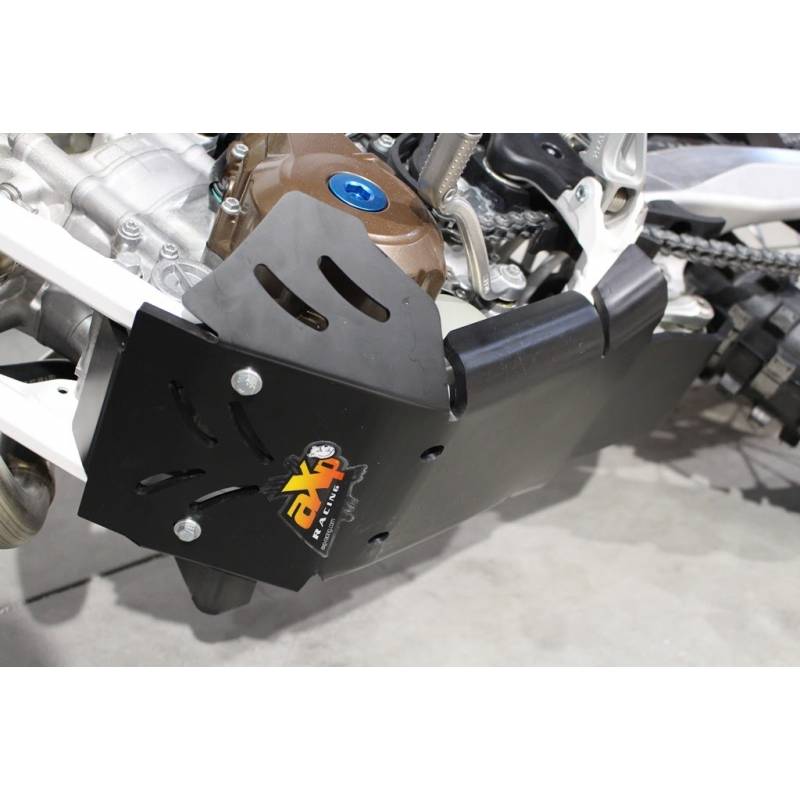 AX1425 Piastra paramotore Xtrem AXP 8mm con protezione leverismi HUSQVARNA 250 FE 2017-2020 Nero 