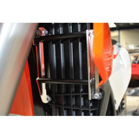 AX1449 Protections radiators AXP HUSQVARNA 250 FE 2018-2020 Black  AXP Racing